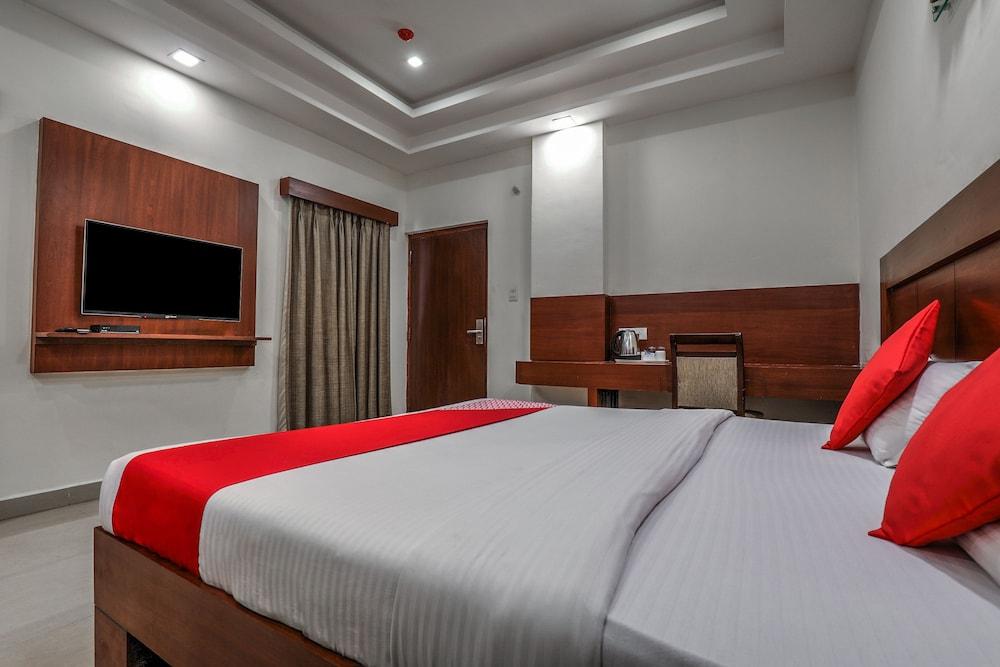 Treebo Trend Hotel Jp Plaza Nampally 海得拉巴 外观 照片