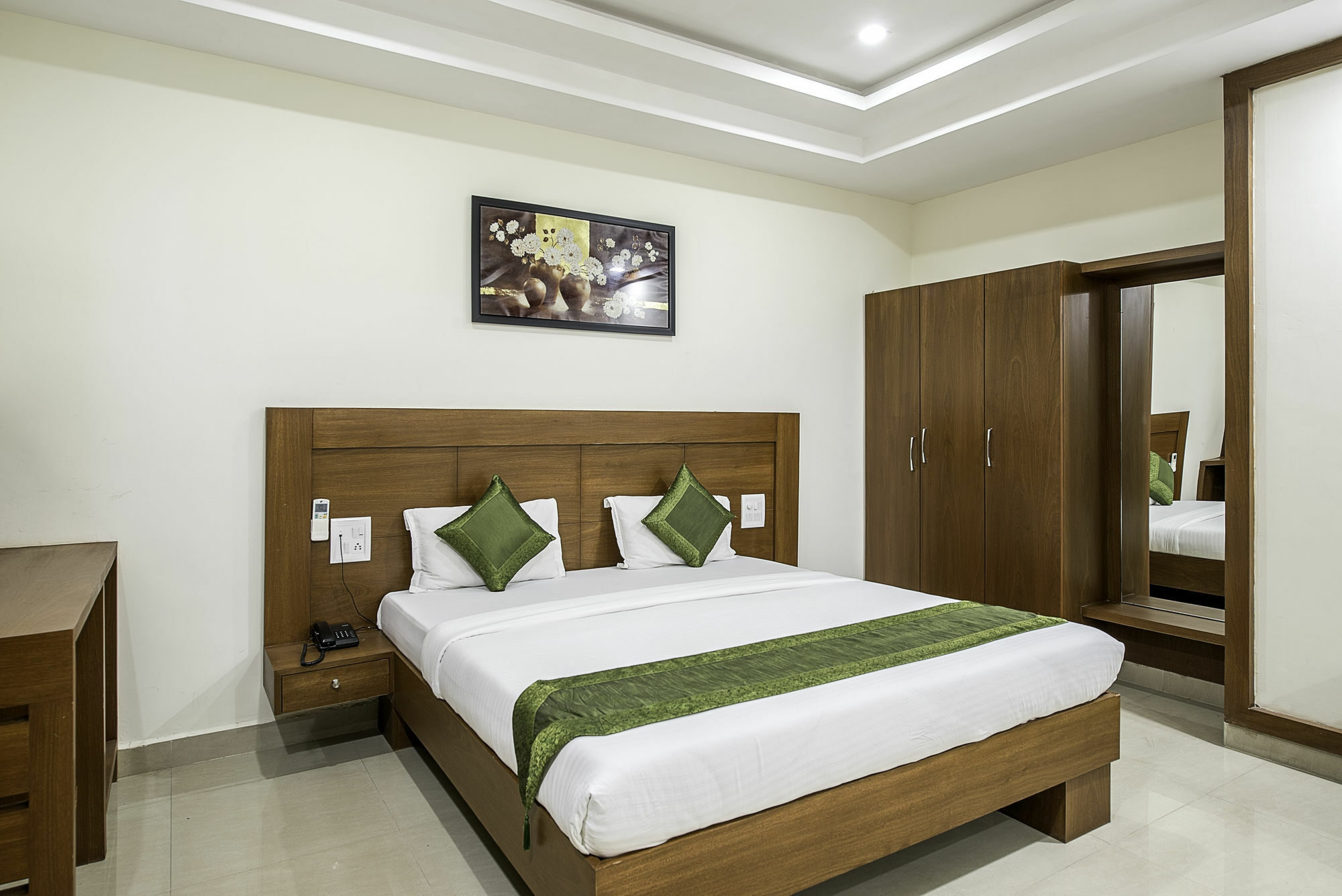 Treebo Trend Hotel Jp Plaza Nampally 海得拉巴 外观 照片