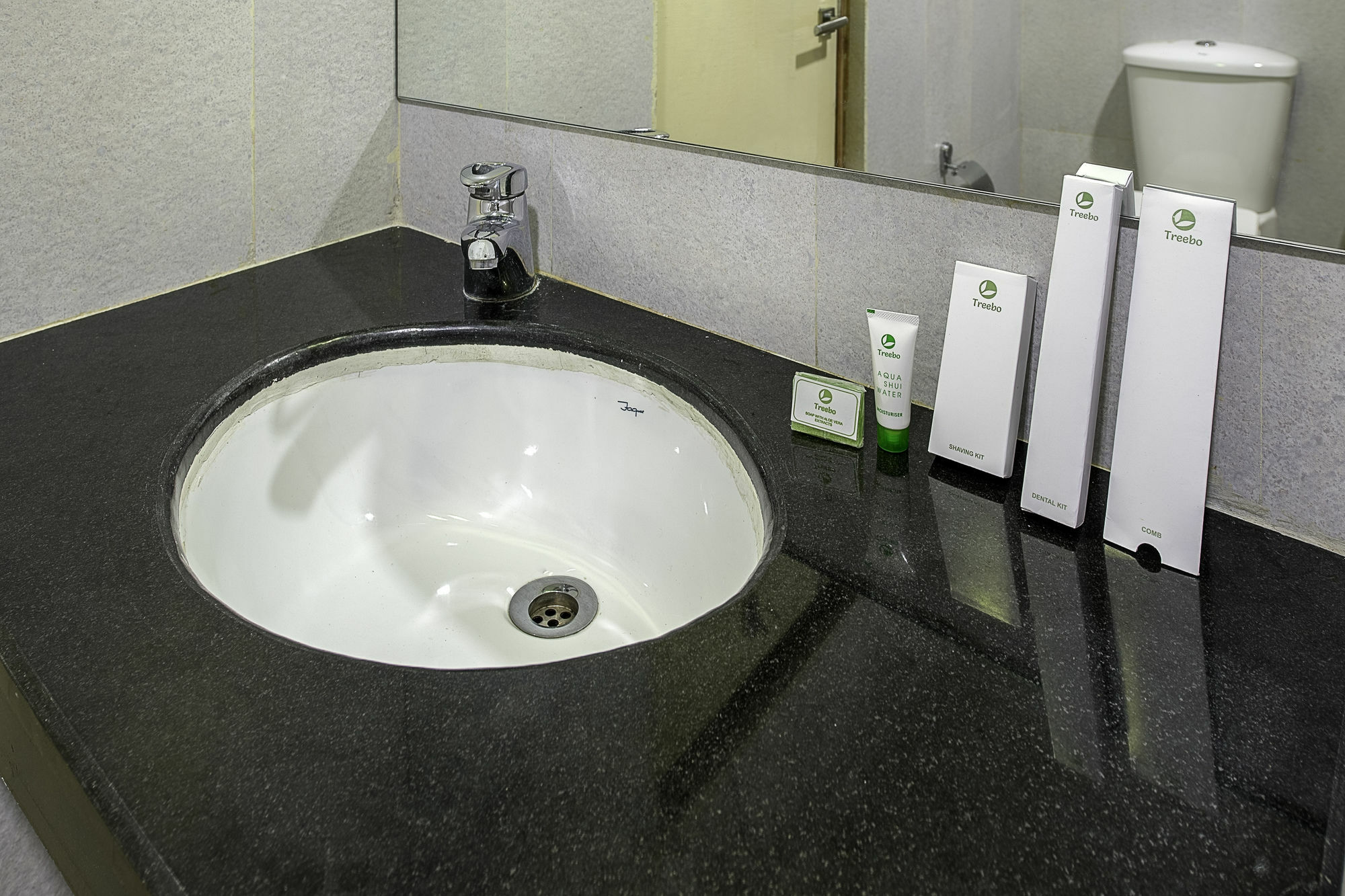 Treebo Trend Hotel Jp Plaza Nampally 海得拉巴 外观 照片