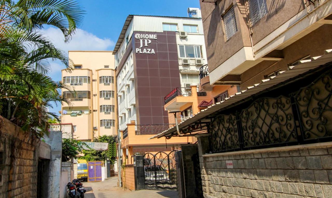 Treebo Trend Hotel Jp Plaza Nampally 海得拉巴 外观 照片