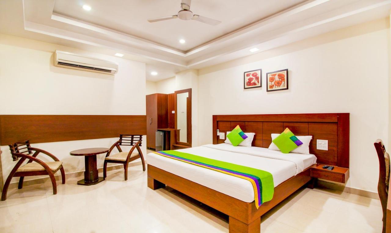 Treebo Trend Hotel Jp Plaza Nampally 海得拉巴 外观 照片