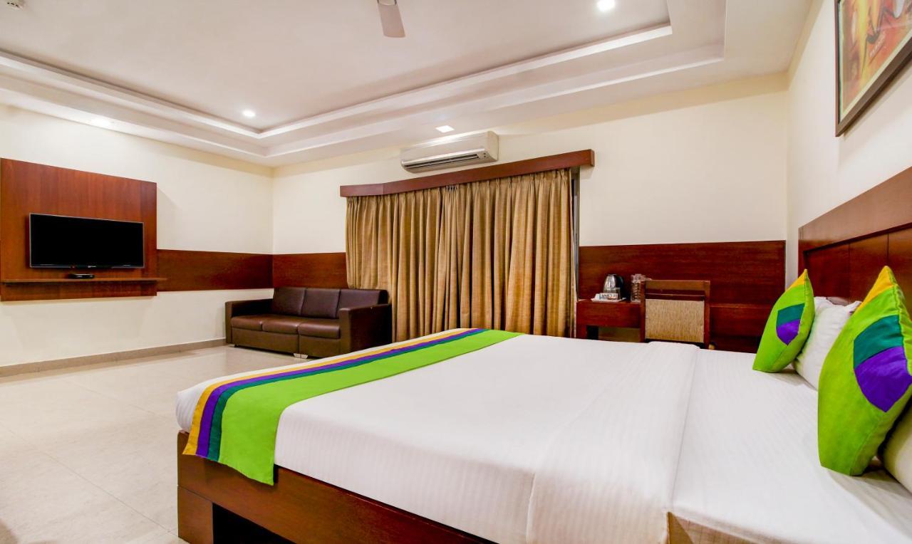 Treebo Trend Hotel Jp Plaza Nampally 海得拉巴 外观 照片