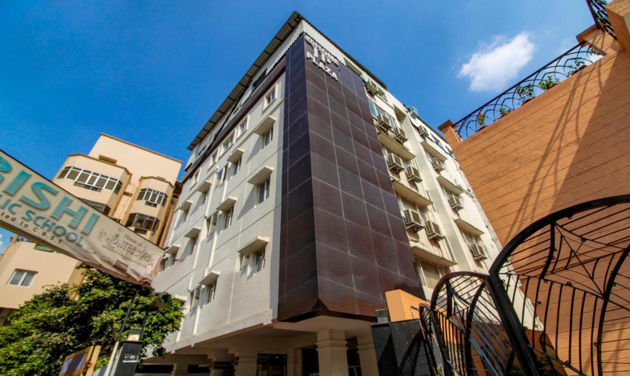 Treebo Trend Hotel Jp Plaza Nampally 海得拉巴 外观 照片